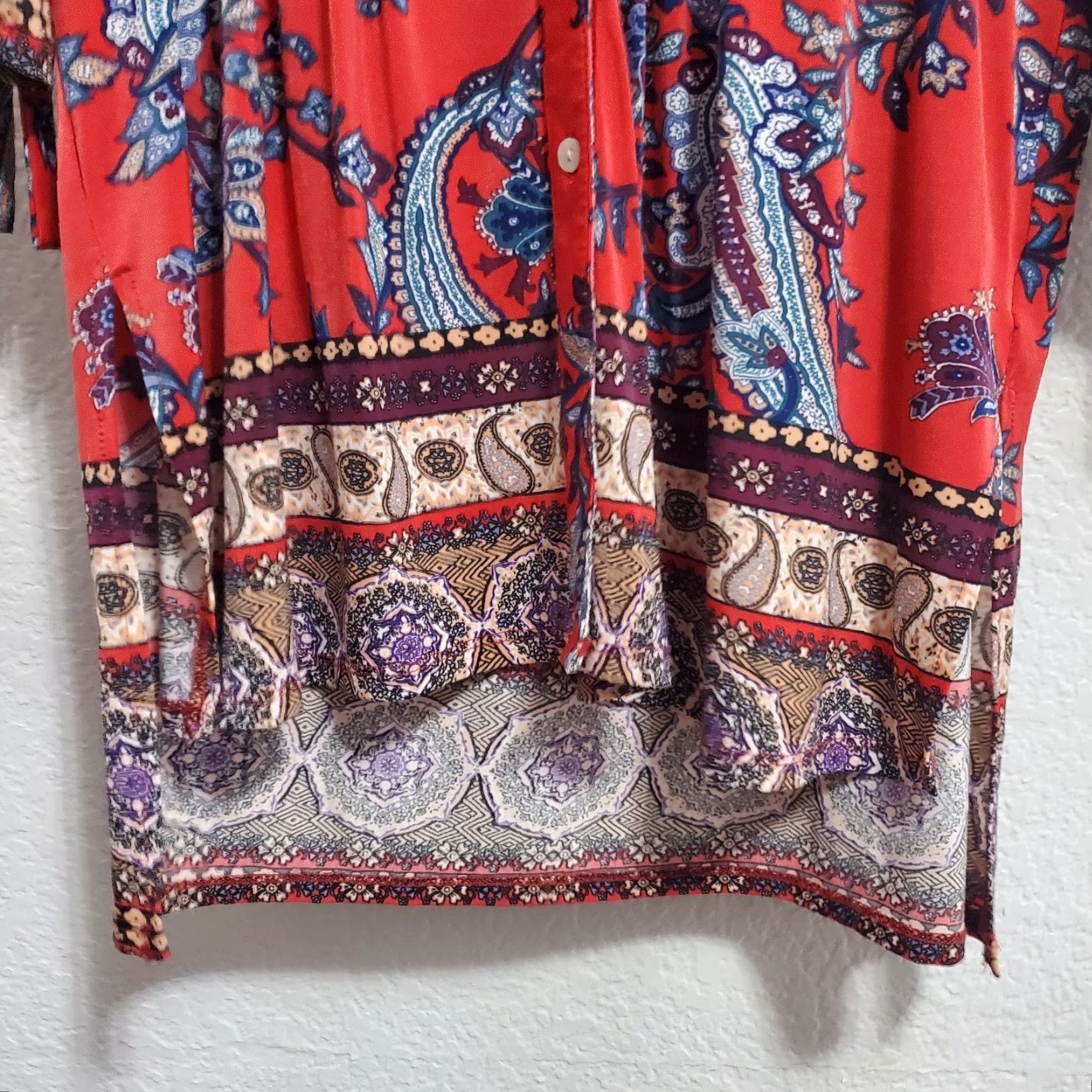 Vintage Fig and Flower Blouse Women L Red Floral Paisley Pleated V Neck Button Up Boho Tunic Red Boho Women's Shirt Size L / US 10 / IT 46 - 6 Thumbnail