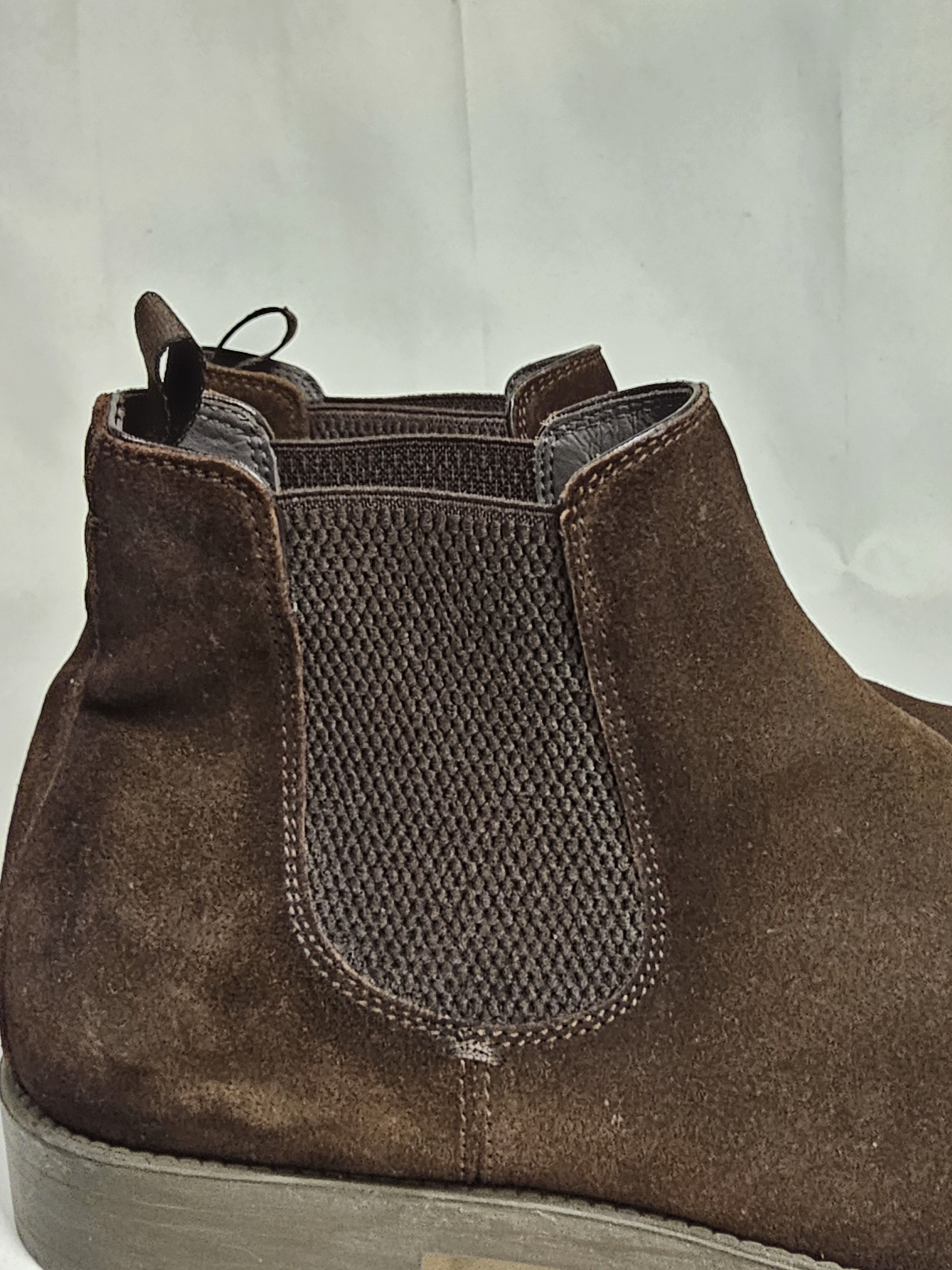 To Boot New York To Boot New York Arion Dark Brown Suede Chelsea boots. Size US 8.5 / EU 41-42 - 10 Thumbnail