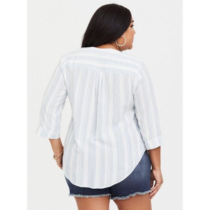 Other Torrid Womens 1X Blue White Striped Harper Chambray Fit Top