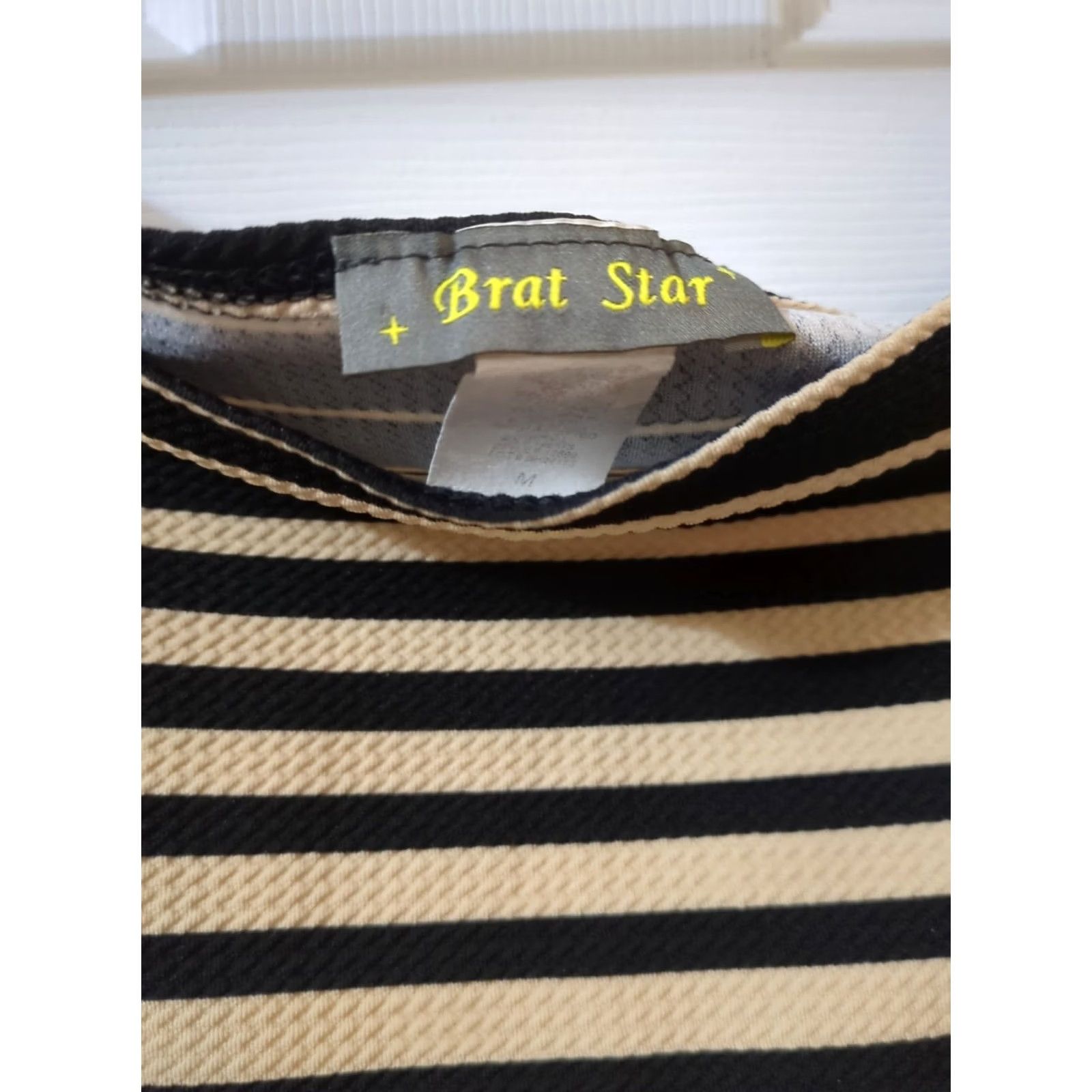 Vintage Star Brat Dress Off Shoulder Body Con Striped Midi Size M Black Tan Womens Short Sleeves Stretch Casual Summer Stars Pattern Size M / US 6-8 / IT 42-44 - 3 Thumbnail