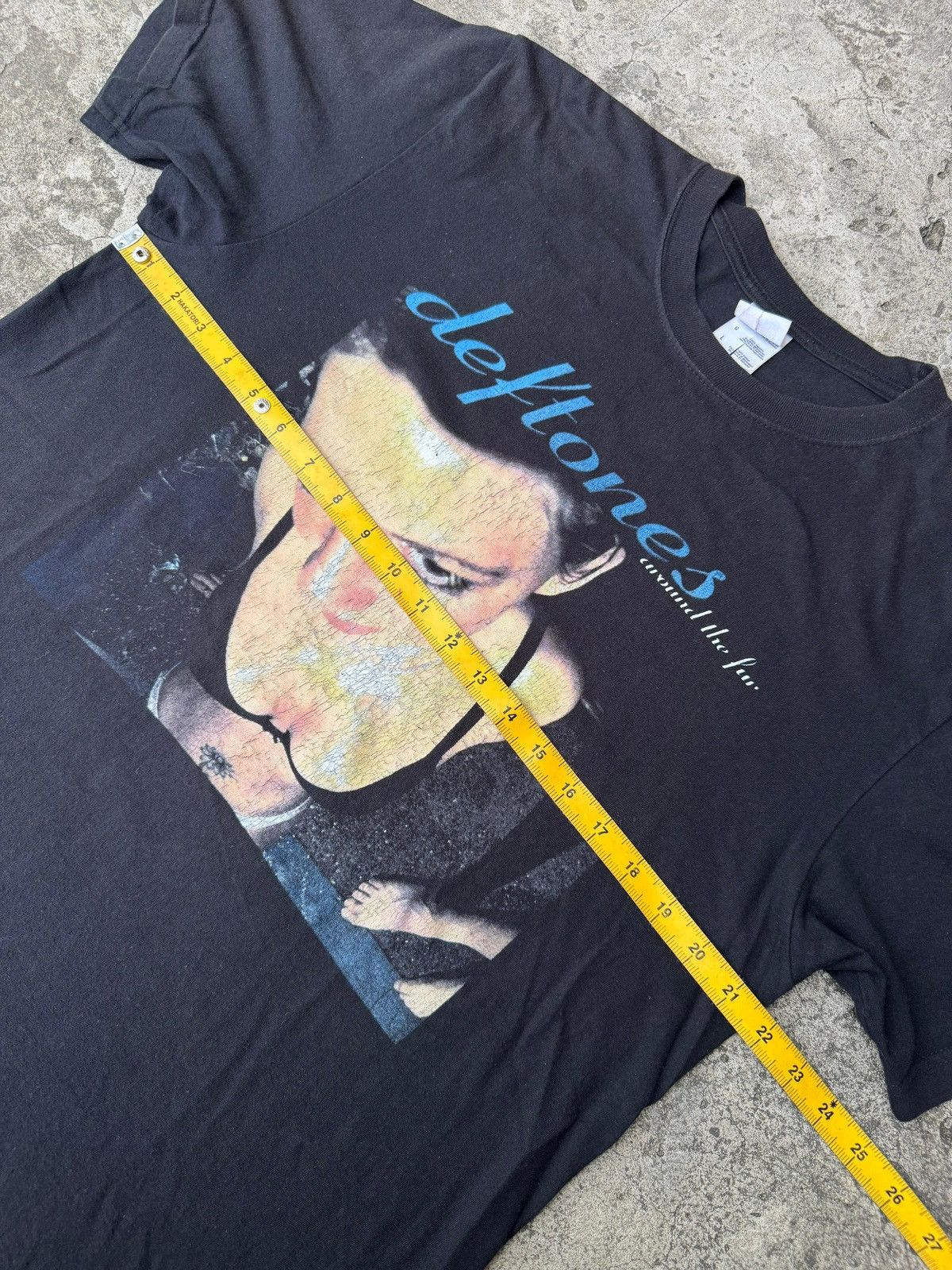 Band Tees Deftones Around the fur U.S Tshirt Size US L / EU 52-54 / 3 - 8 Thumbnail
