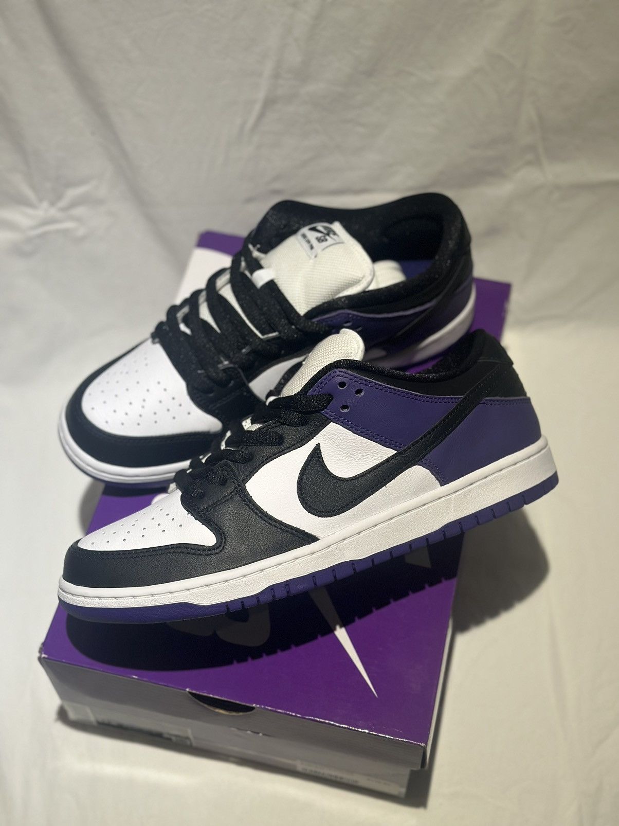Nike Nike SB Dunk Low Court Purple Size US 10 / EU 43 - 1 Thumbnail