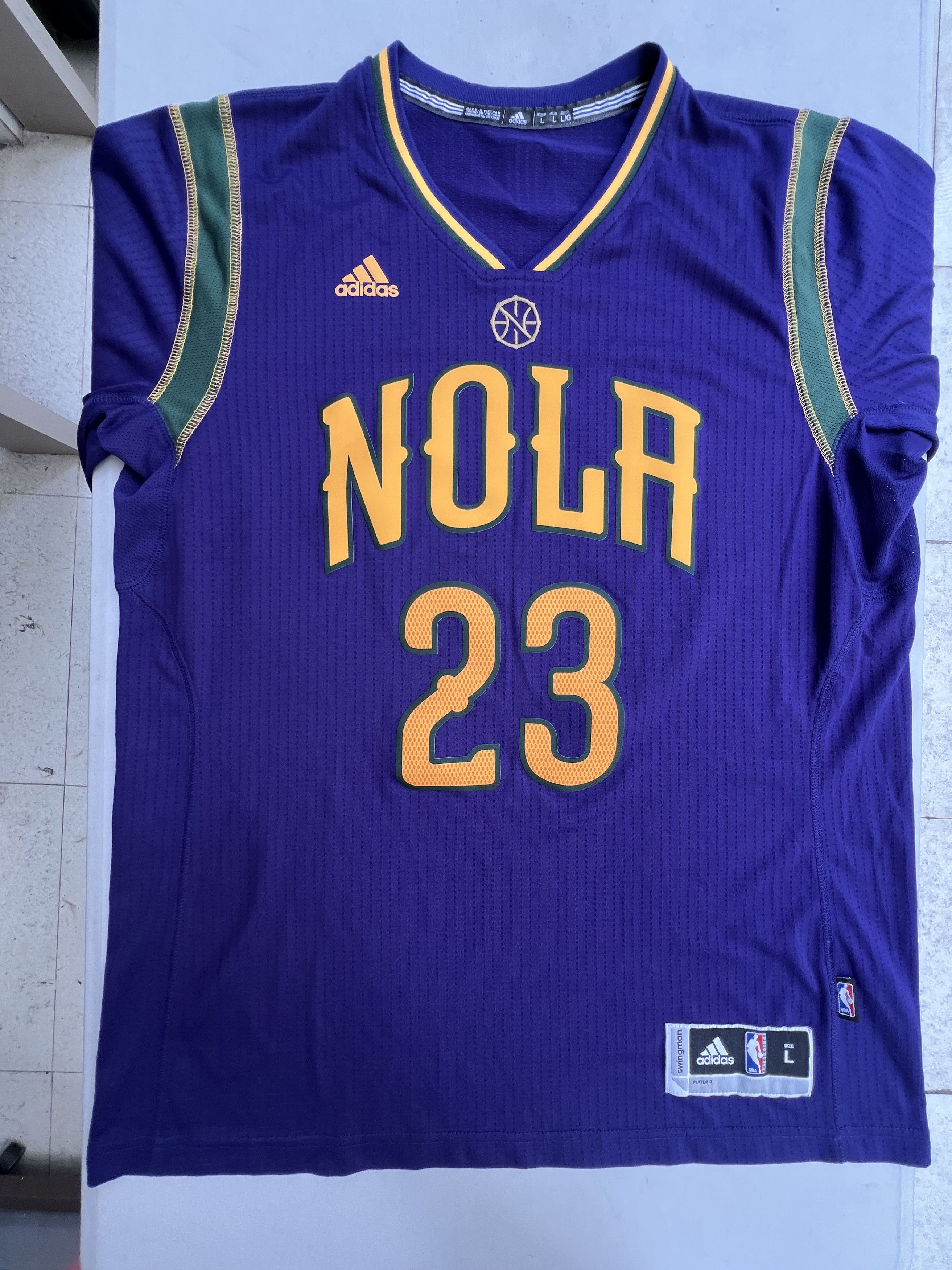 Anthony Davis Pelicans Purple Pride Mardi Gras Jersey