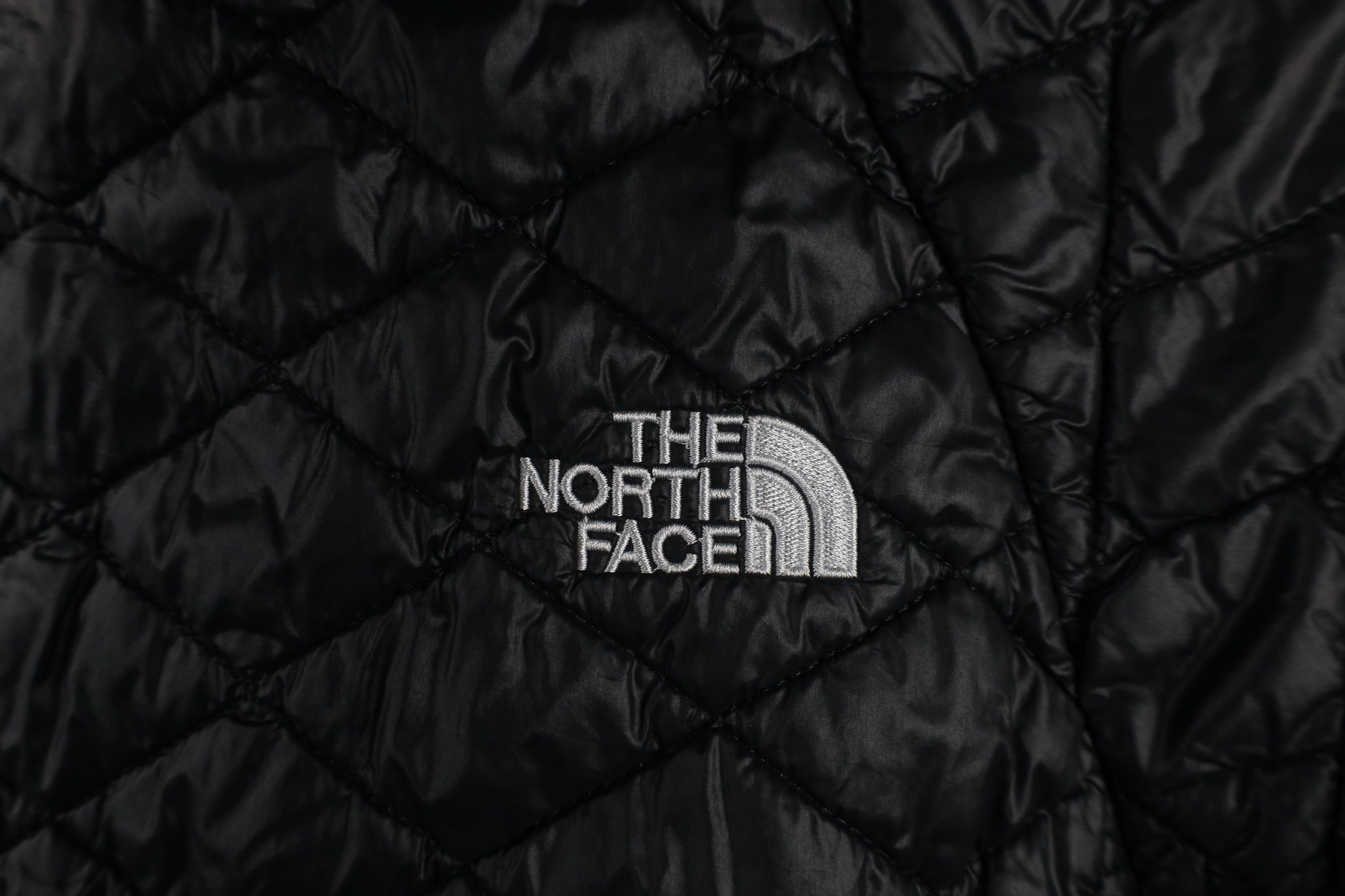 The North Face × Vintage Vintage The North Face Thermoball Hooded Puffer Jacket Size S / US 4 / IT 40 - 8 Thumbnail