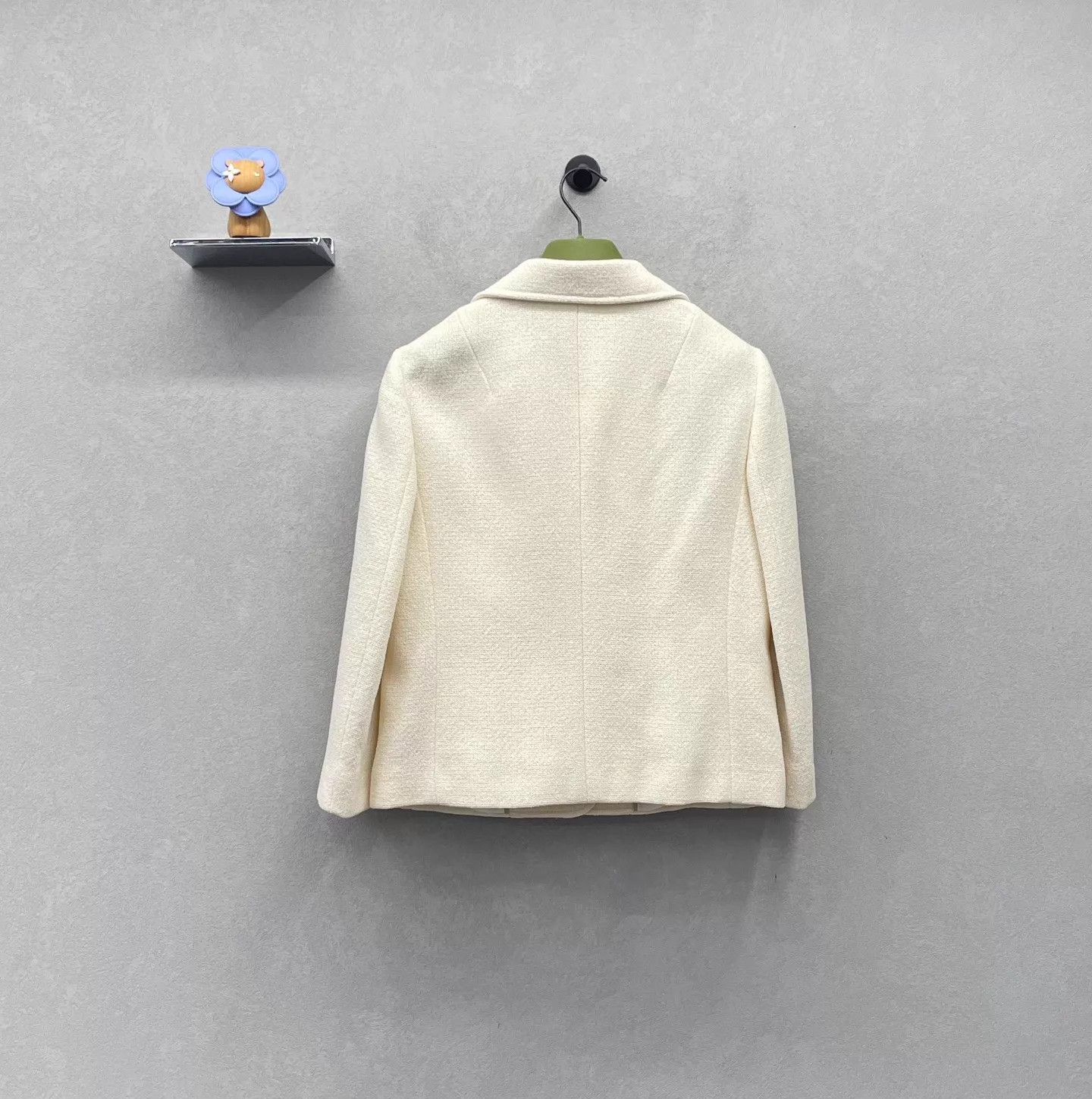 Gucci Gucci Ivory Short Chanel-style Cream White Jacket Size M / US 6-8 / IT 42-44 - 2 Thumbnail