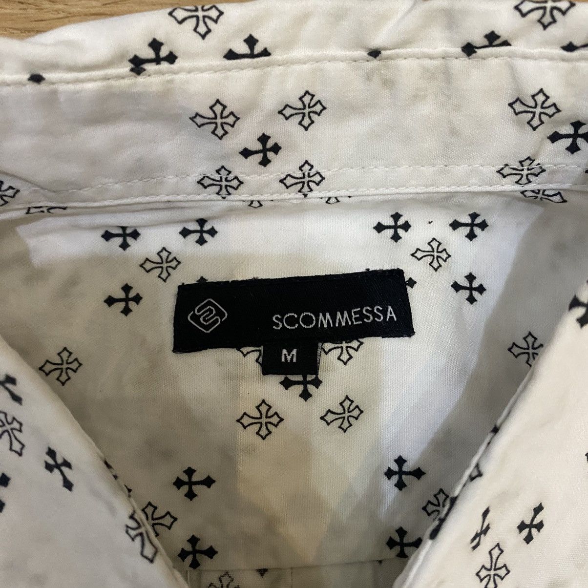 Tornado Mart 2000s Scommessa - White Gothic Style Cross Shirt Button Up Size US XL / EU 56 / 4 - 9 Thumbnail
