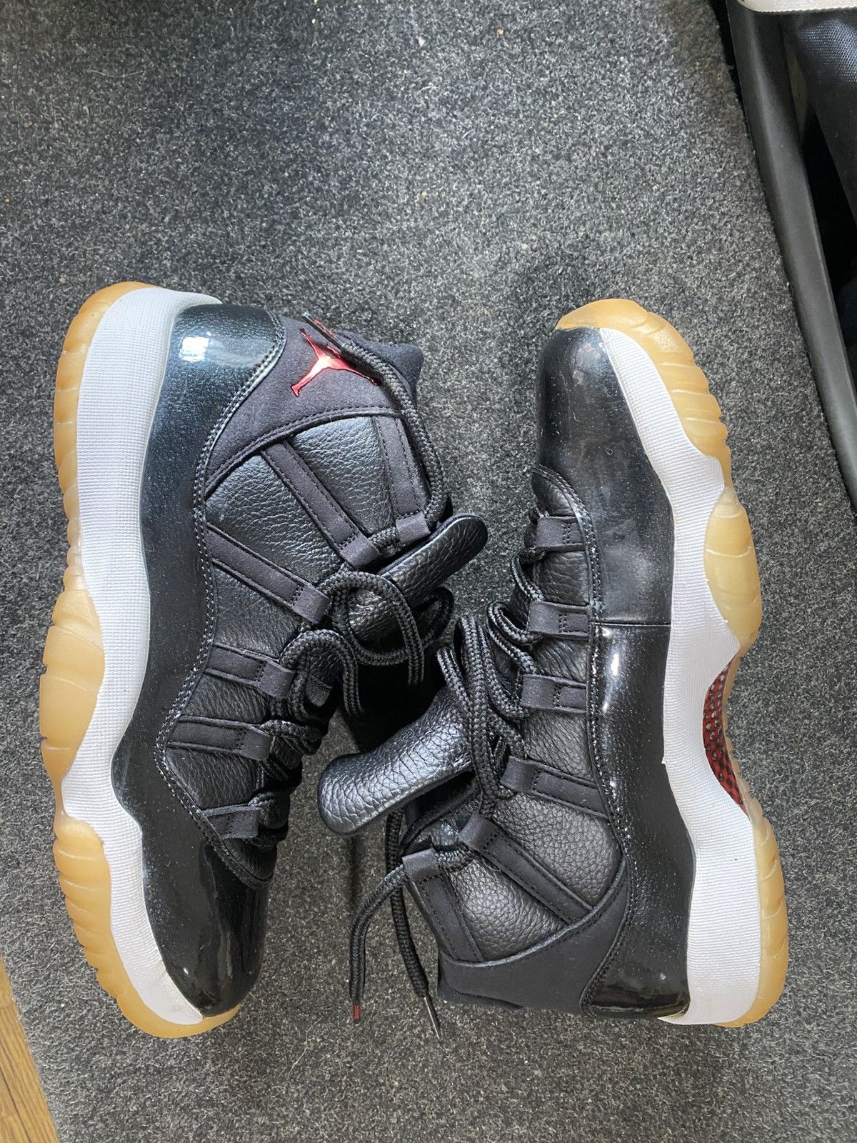 Jordan Brand jordan 11 retro 72-10 Size US 10.5 / EU 43-44 - 1 Thumbnail