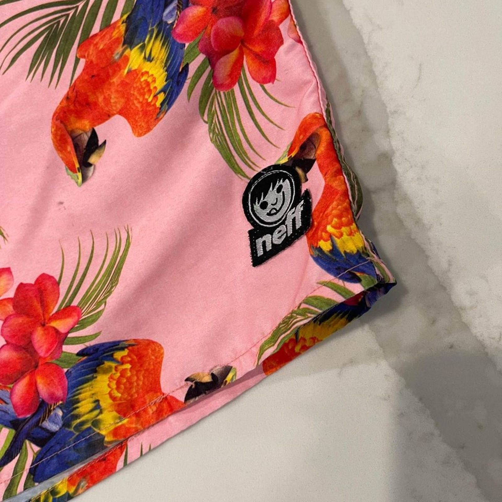NEFF Neff Pink Parrot Paradise Print Hot Tub Shorts Mens Small Size US 30 / EU 46 - 2 Thumbnail