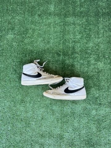 Nike × Vintage Nike Blazer Mid 77 Vintage White Black | Size 10 Size US 10 / EU 43 - 1 Thumbnail