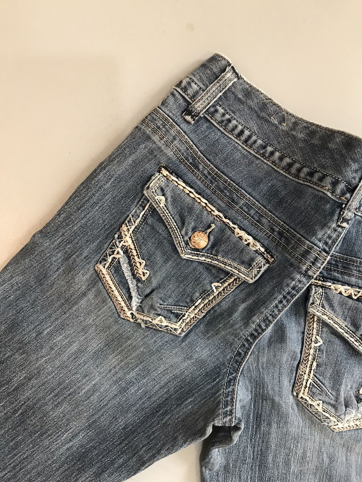 JNCO Vintage Maurice’s embroidered denim Size 32" / US 10 / IT 46 - 11 Thumbnail