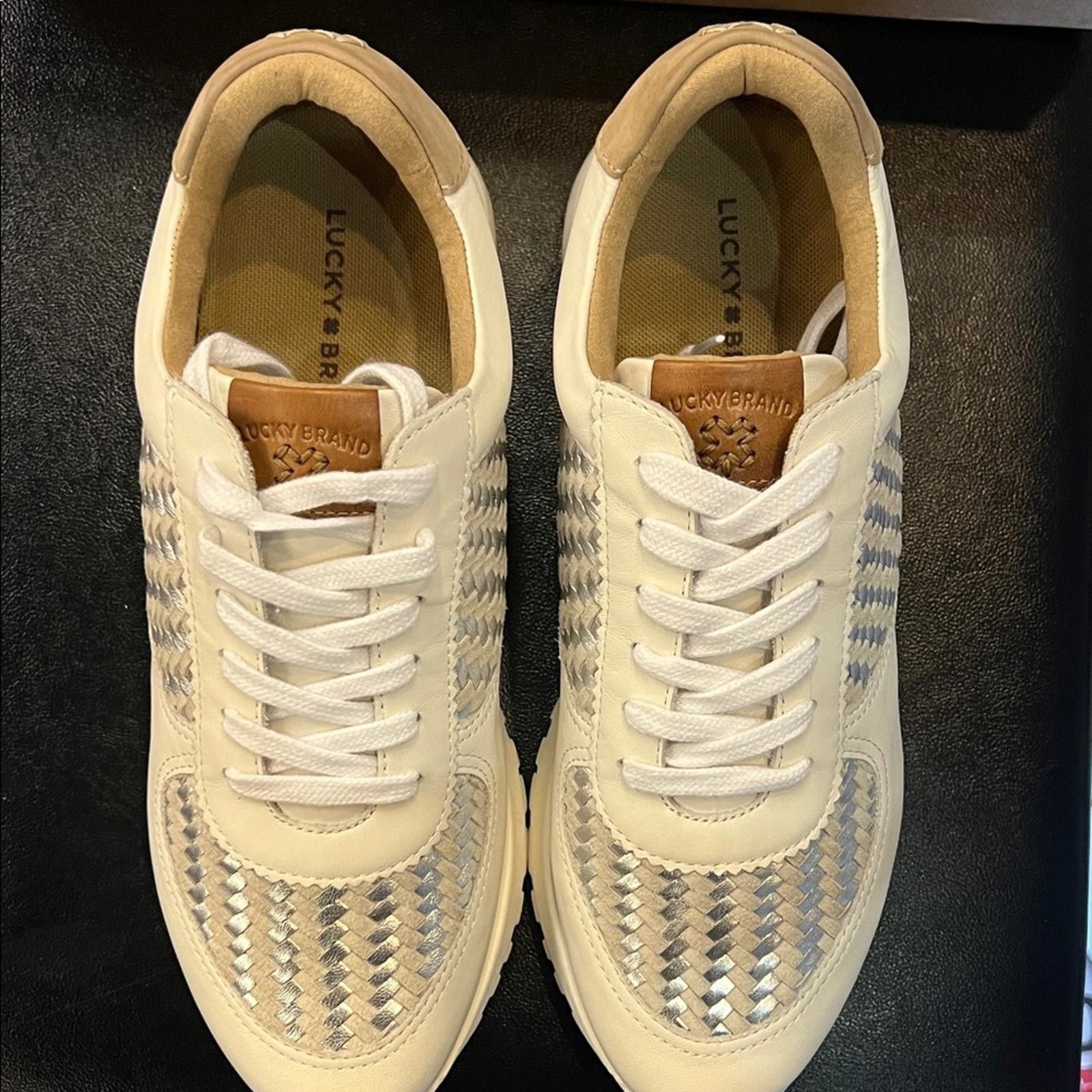 Lucky Brand Lucky Brand White and Gray Woven Sneakers Size US 9 / IT 39 - 2 Thumbnail