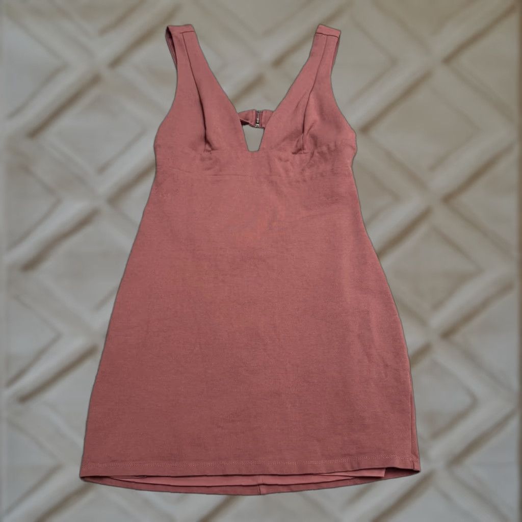 lulus pink bodycon dress ASTR The Label Lace Bustier Midi Dress  Lee & Me Boutique