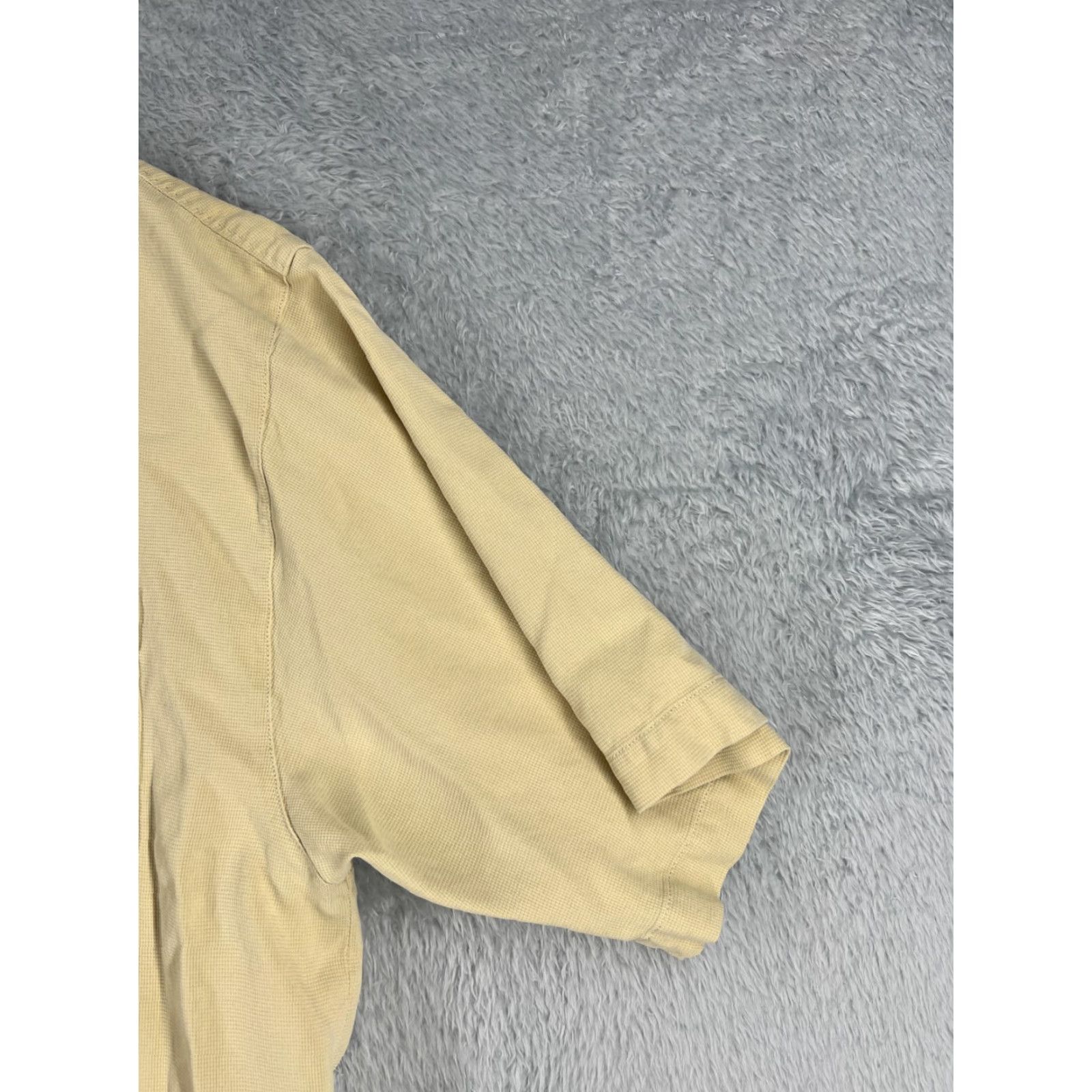 Tommy Bahama Tommy Bahama Shirt Men XL Yellow Button-Up Pocket Camp Hawaiian Aloha Beach Vacation Resort Pattern Solid Short Sleeve Shirt Size US XL / EU 56 / 4 - 2 Thumbnail