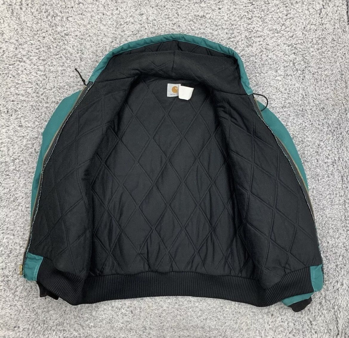 Carhartt VTG Carhartt JQ1032 TEAL XL Hooded Jacket Union Quilt Lined Size US XL / EU 56 / 4 - 5 Thumbnail