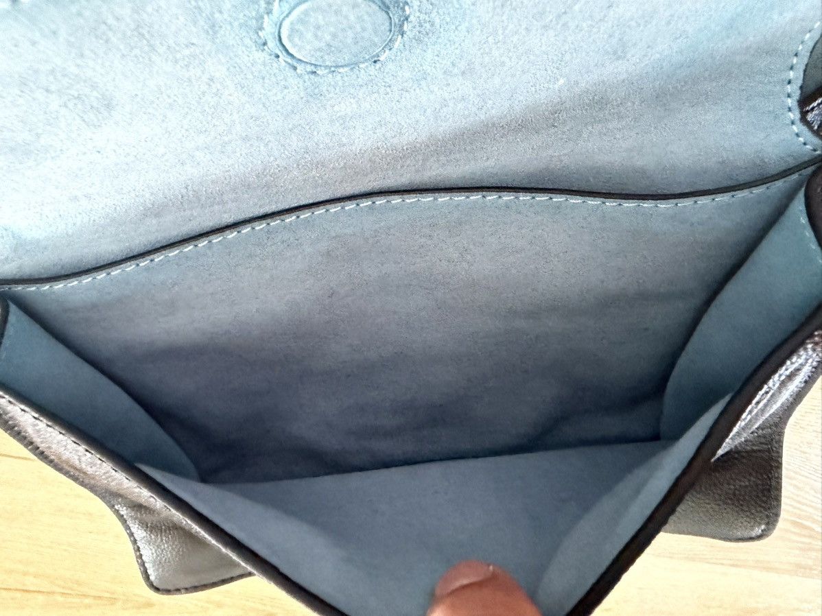 Prada Prada Leather Etiquette Bag. Size ONE SIZE - 6 Thumbnail