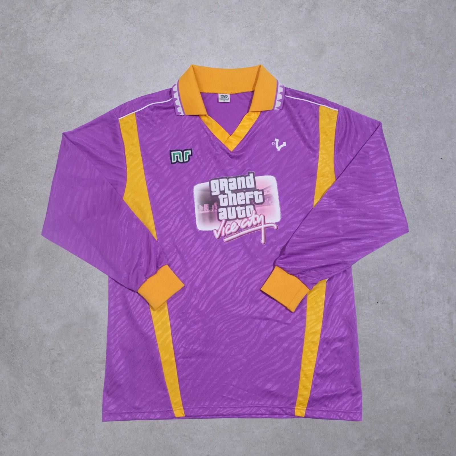 Other 1990s VICE Footbal Store Grand Theft Auto Football Shirt (L) Size US M / EU 48-50 / 2 - 1 Thumbnail