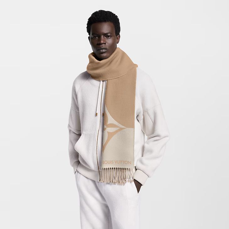 Graphic Dual Scarf