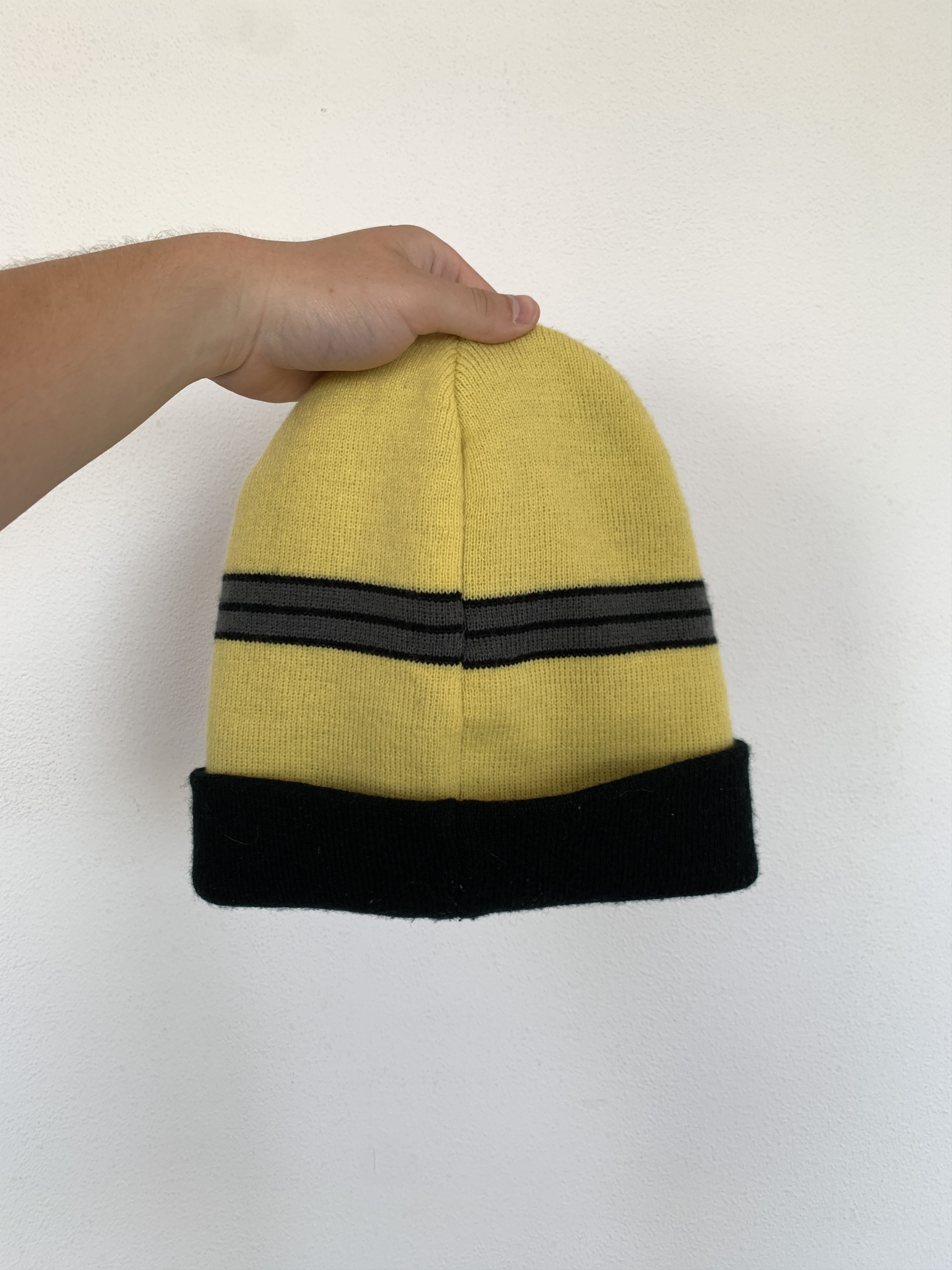 Other DESPICABLE ME MINION Yellow Beanie Winter Humor Cap Hat Size ONE SIZE - 3 Thumbnail