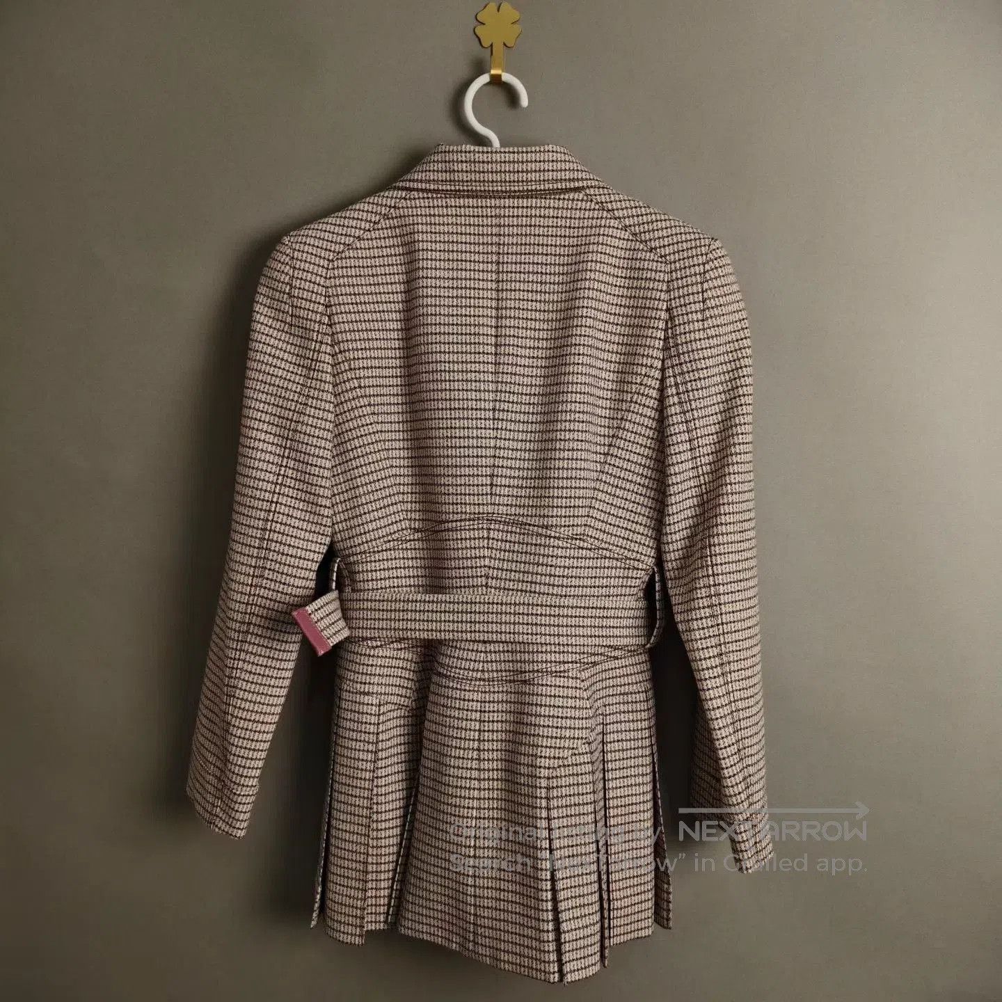 Fendi Fendi Pink Houndstooth Waist-Cinched Blazer. Size XS / US 0-2 / IT 36-38 - 2 Thumbnail