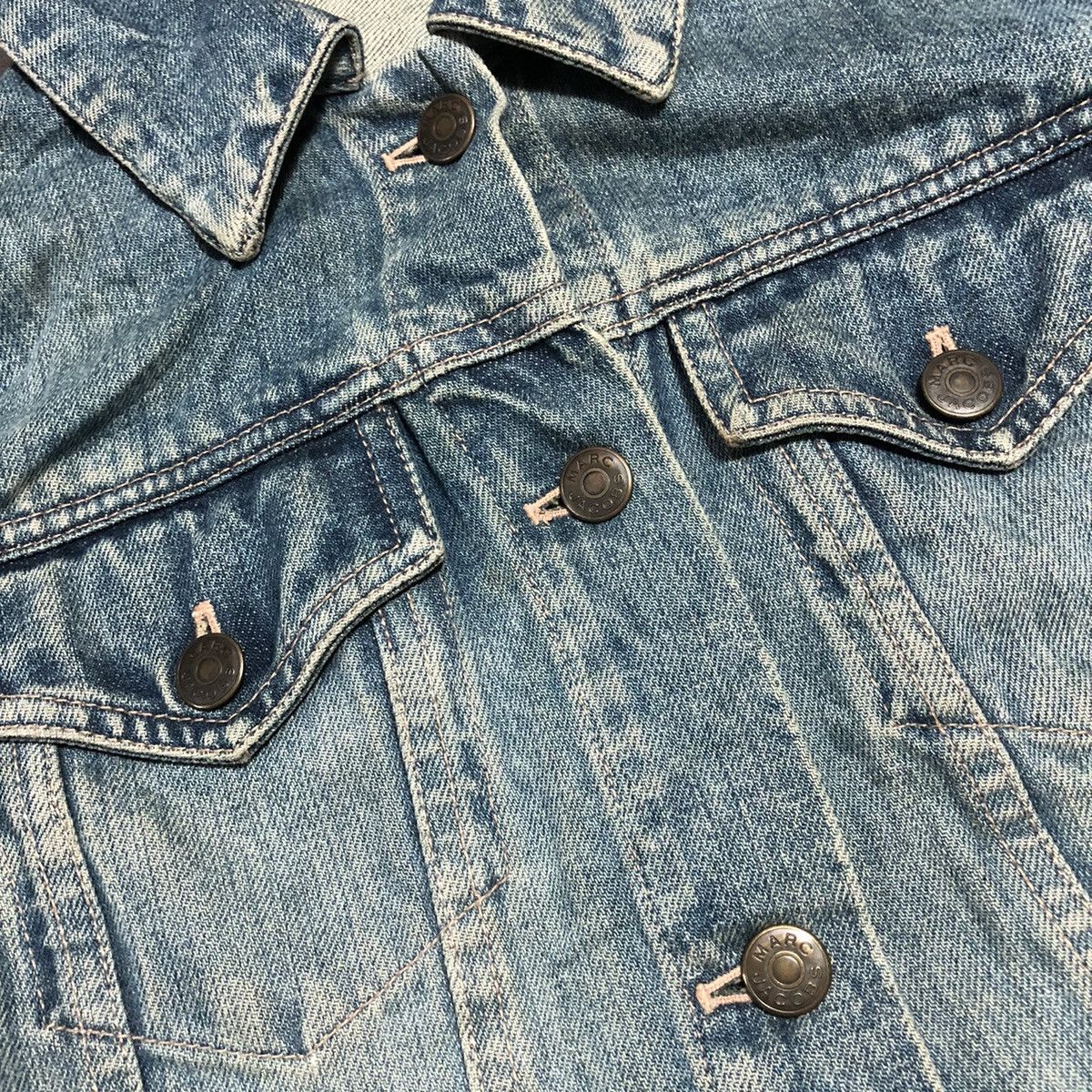 Marc Jacobs Vtg Marc Jacobs Wash Denim Trucker Jacket Size XS / US 0-2 / IT 36-38 - 5 Thumbnail