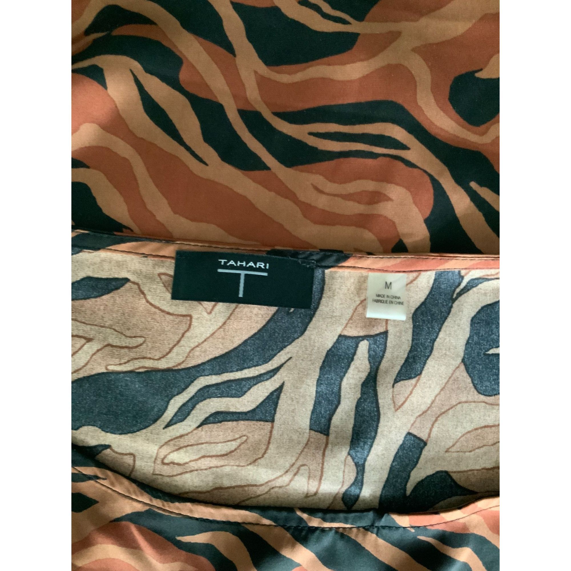 Elie Tahari Tahari Long Sleeve Tiger Print Polyester Blend Blouse Medium Size M / US 6-8 / IT 42-44 - 3 Thumbnail