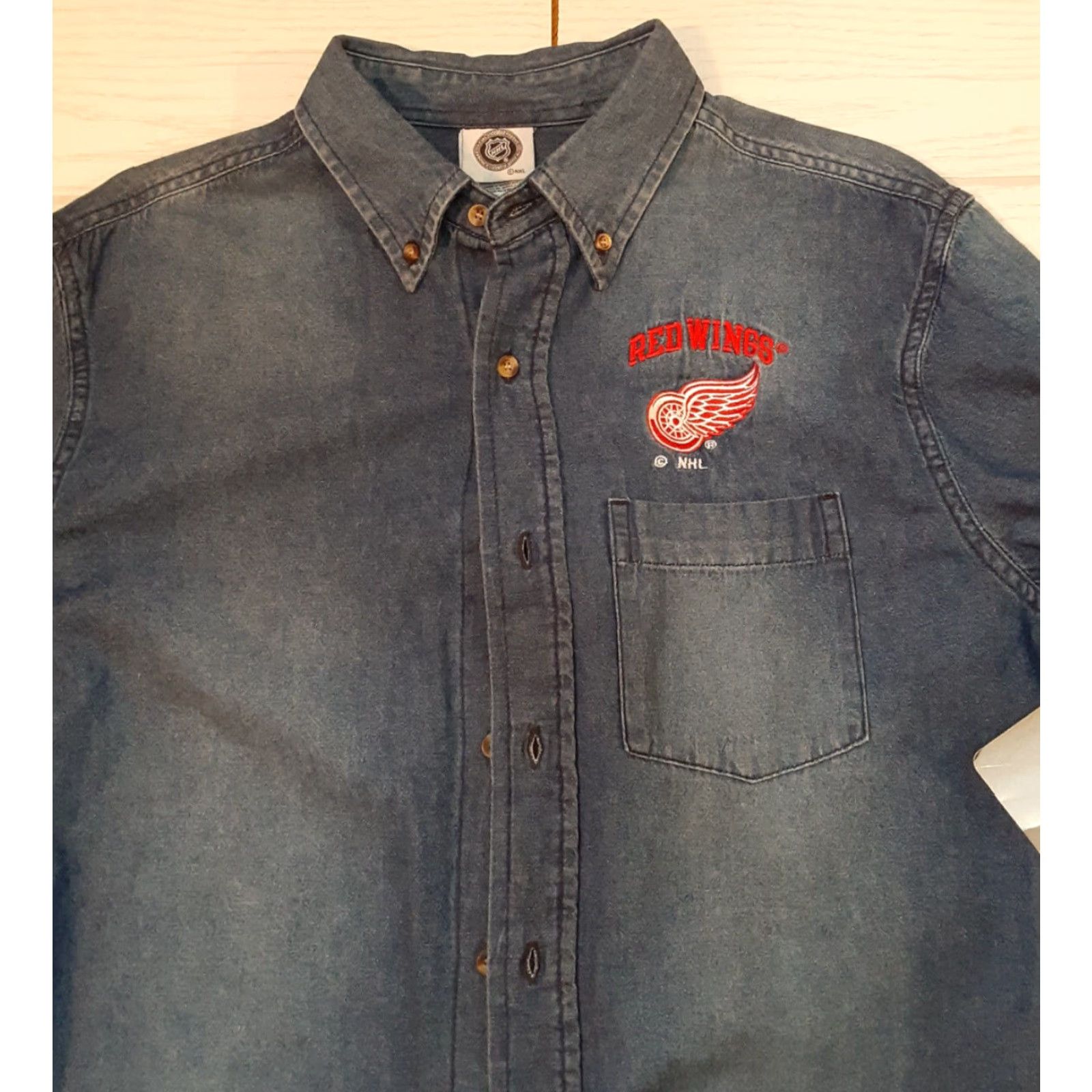 NHL Detroit Red Wings Hockey Full Button Shirt Blue Jean NHL NWT EUC Large Men Long Sleeve Button-Up 2XL Blue Popular Size US XXL / EU 58 / 5 - 3 Thumbnail