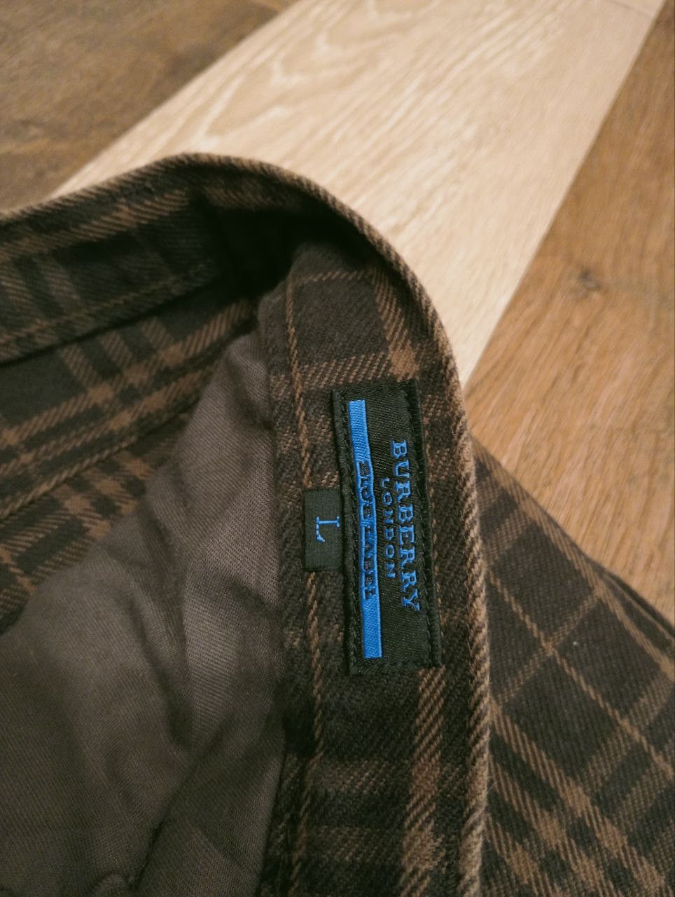 Burberry VINTAGE BURBERRY BLUE LABEL NOVA CHECK JEANS Size US 34 / EU 50 - 6 Thumbnail