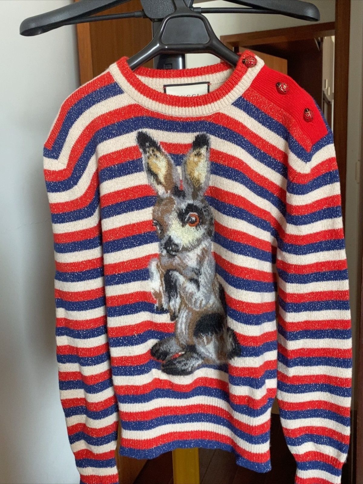 Gucci GUCCI STRIPED RABBIT LOGO SWEATER Size US S / EU 44-46 / 1 - 1 Thumbnail