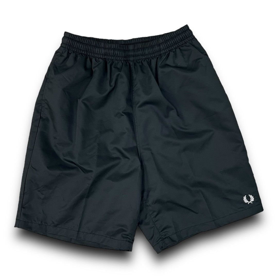 image of Fred Perry Short Pants in Black, Women's (Size 32)