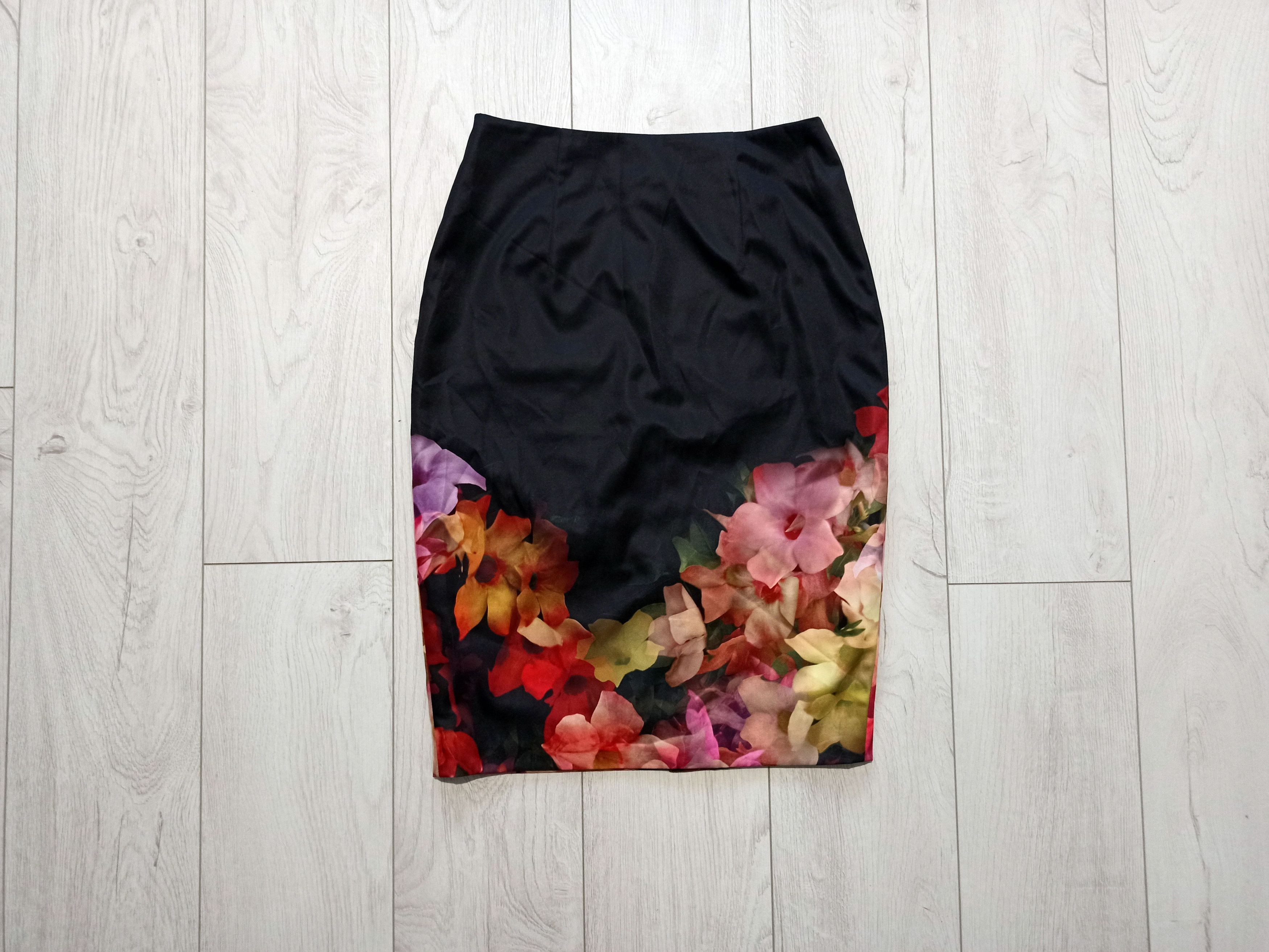 Ted Baker Ted Baker pencil skirt Size 25" / US 0 / IT 36 - 1 Thumbnail