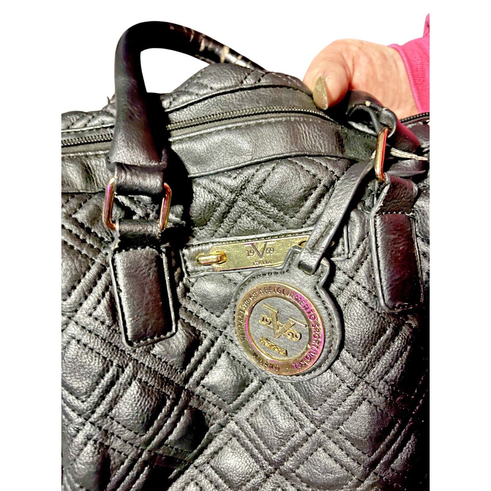 Versace Versace handbag quilted black vintage original shoulder vtng Size ONE SIZE - 2 Thumbnail