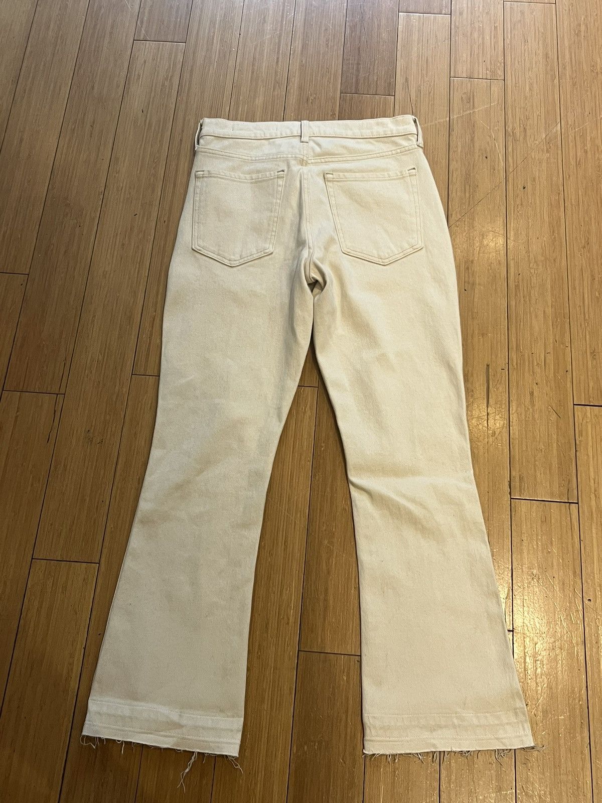 Banana Republic flared white jeans Size US 28 / EU 44 - 2 Thumbnail