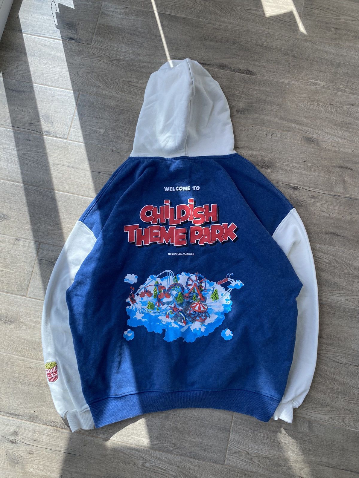 Vintage Vintage Childish Logo Hoodie Size US L / EU 52-54 / 3 - 2 Thumbnail