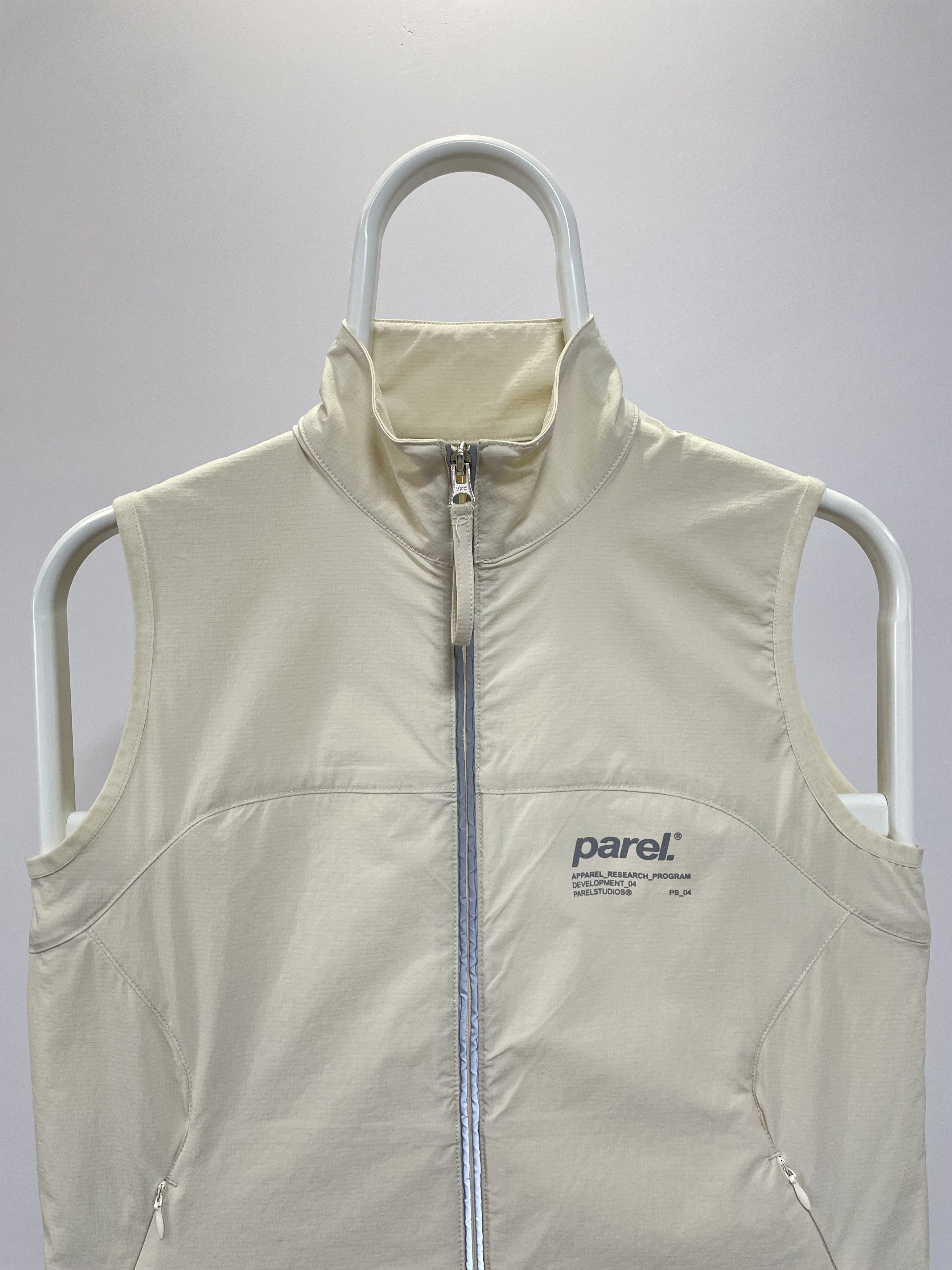 Other Parel STUDIOS Atlas Vest Gilet Jacket Waistcoat Gorpcore Size US S / EU 44-46 / 1 - 8 Thumbnail