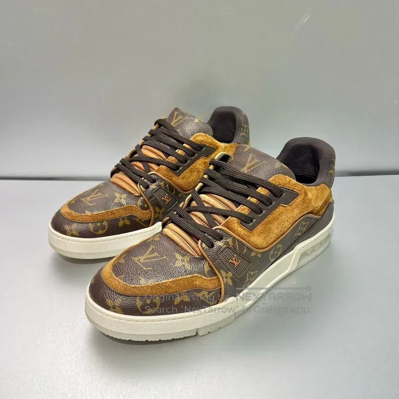 Louis Vuitton Classic reading board shoes