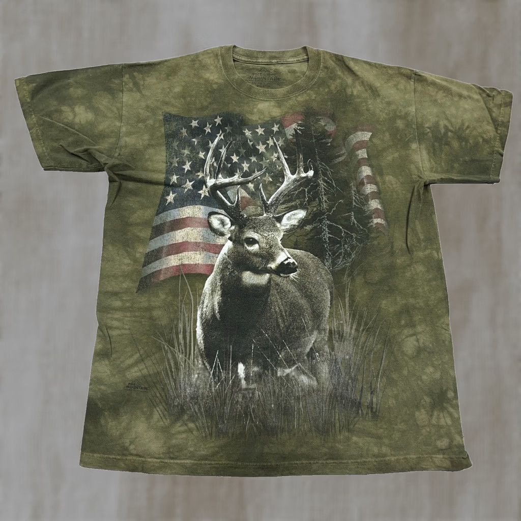 The Mountain The Mountain VTG Mens Large Green Tie Dye Nature Deer Buck American Flag Shirt Size US L / EU 52-54 / 3 - 1 Thumbnail