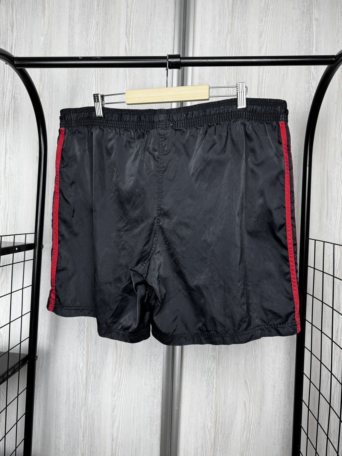 Adidas Adidas AC Milan vintage 1999 soccer shorts football Size US 38 / EU 54 - 6 Thumbnail