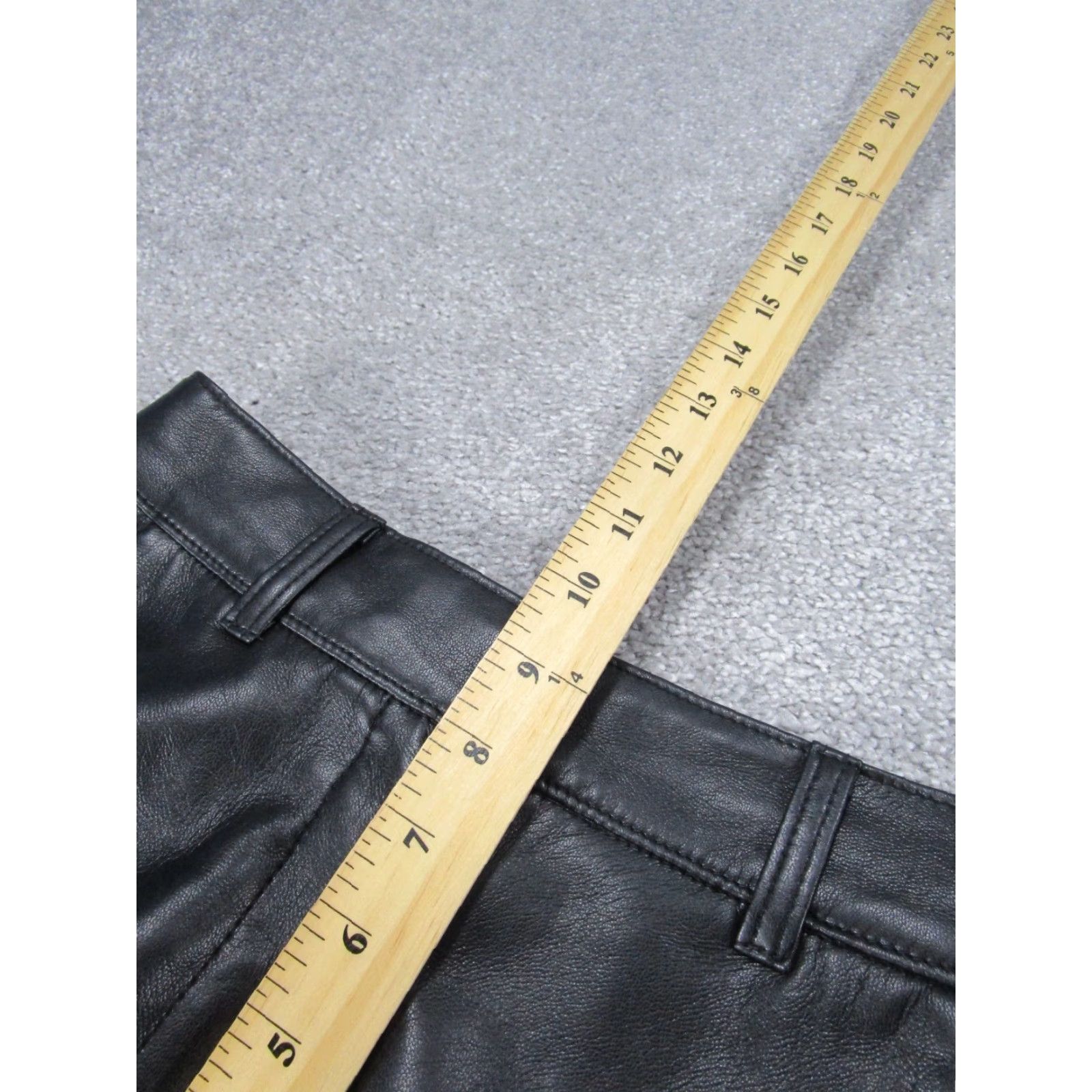 Vintage Babaton Pants Womens 00 Black Faux Leather Cropped Trousers Mid Rise Straight Front Crop Pants Womens Bakban? Size 24" / US 00 / IT 34 - 6 Thumbnail