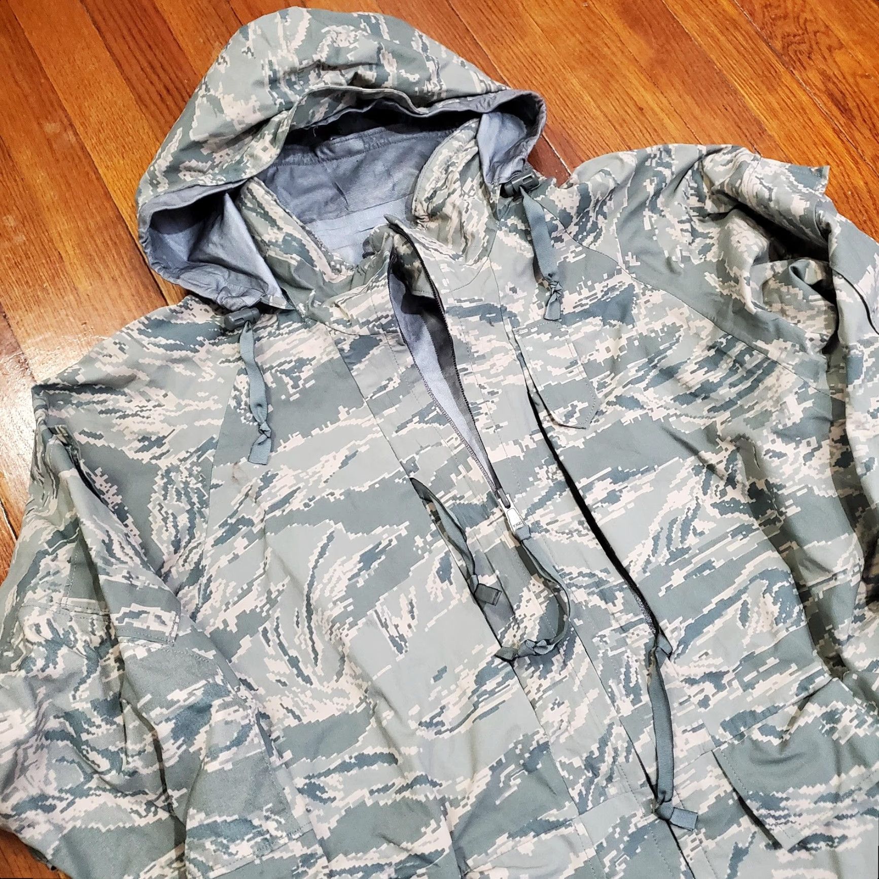 Vintage VINTAGE US Air Force APEC Jacket Mens Large Tiger Stripe Parka Camouflage Hooded Size US L / EU 52-54 / 3 - 4 Thumbnail