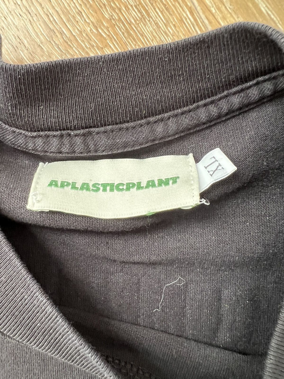 Complex A plastic plant complex con tee Size US XL / EU 56 / 4 - 3 Thumbnail