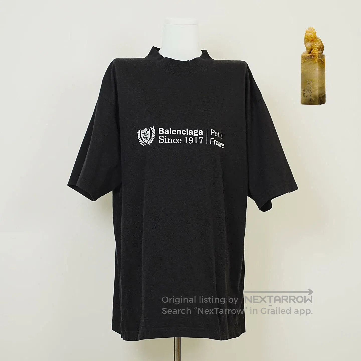 balenciaga institutional logo black t.