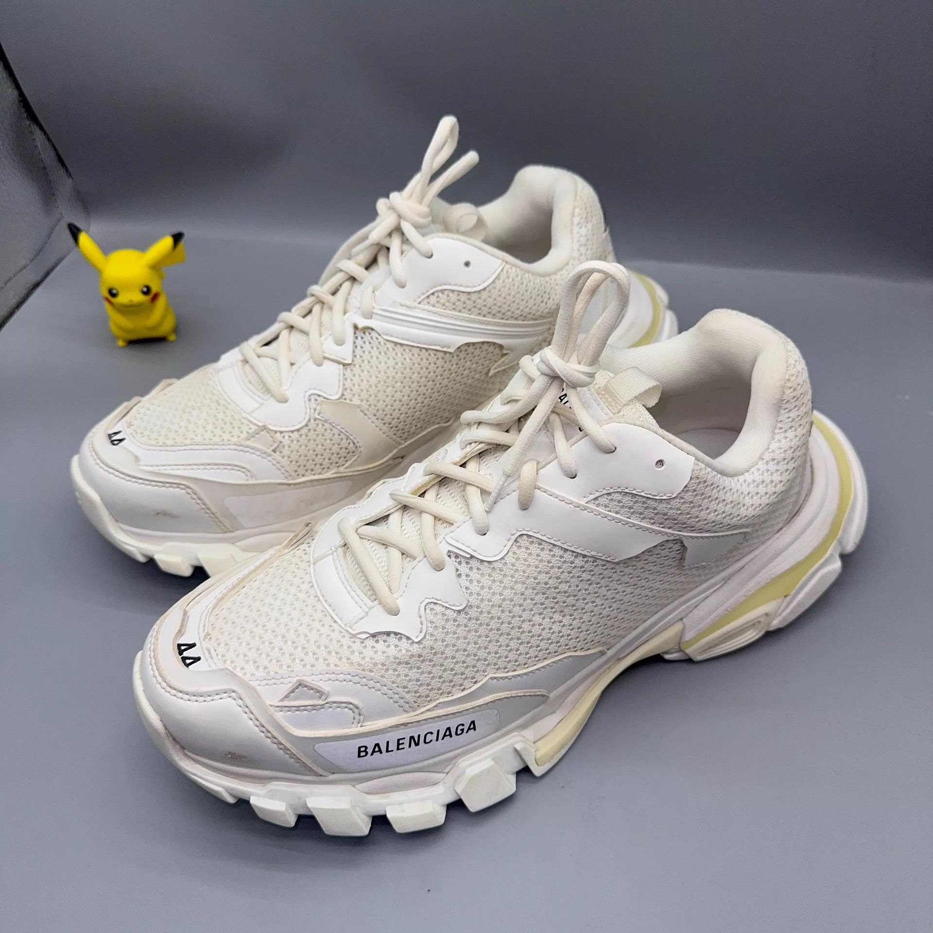 Balenciaga Balenciaga Track 3.0 White Distressed Men's Sneakers Size US 11 / EU 44 - 1 Thumbnail