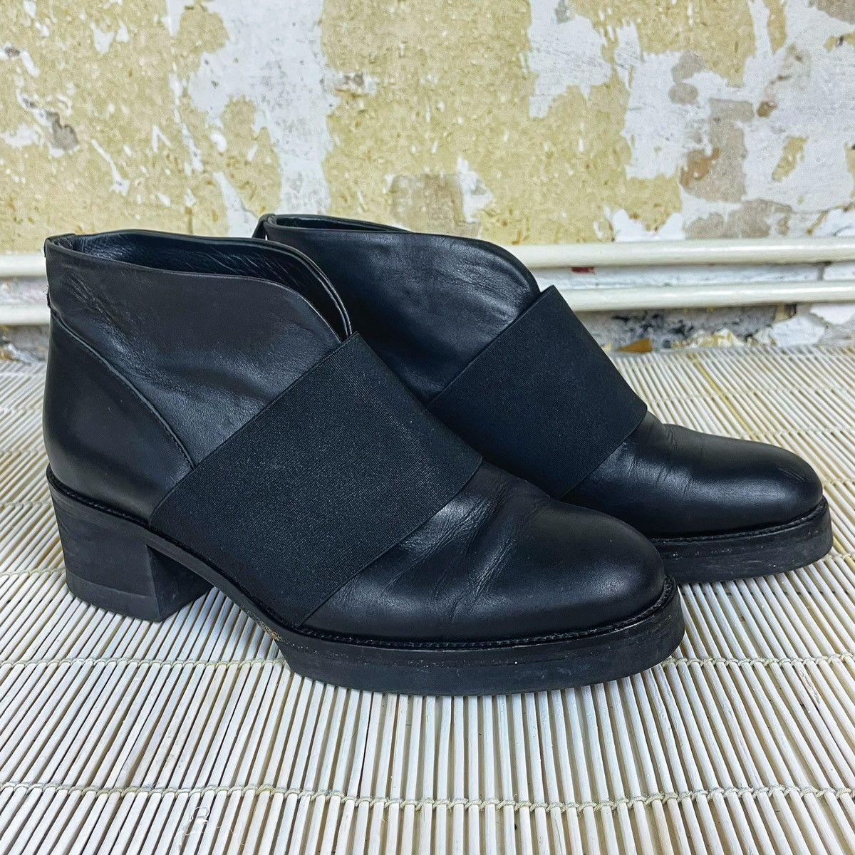 Cos COS Real Leather Ankle Boots Size US 9 / IT 39 - 2 Thumbnail