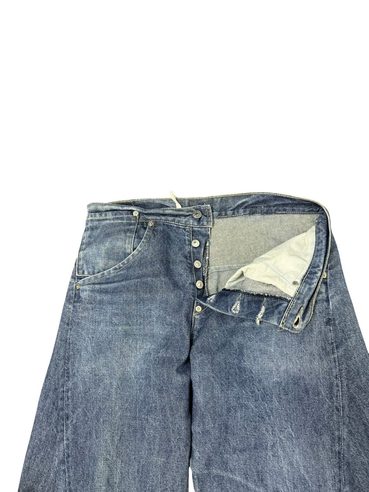Levi's Vintage Clothing Levi’s Engineered Jeans USA Twisted Leg Y2K Loose 3🟦5 Size US 35 - 14 Thumbnail