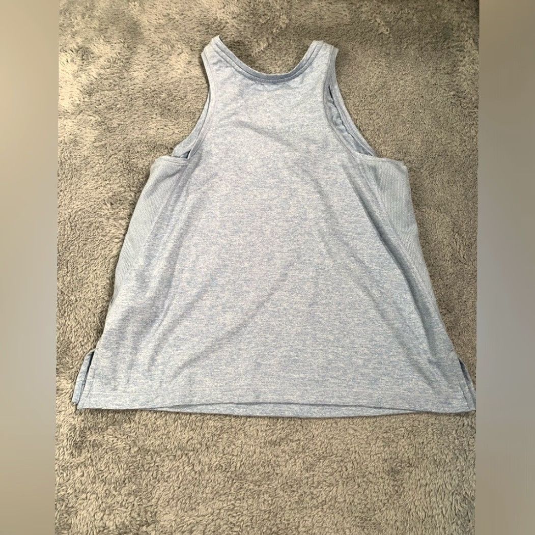 Athleta Athleta Tank Top Light blue Gray 2XS Women Tank Top 2XS Womens Trendy Casual Athletic Size XXS / US 00 / IT 34 - 4 Thumbnail