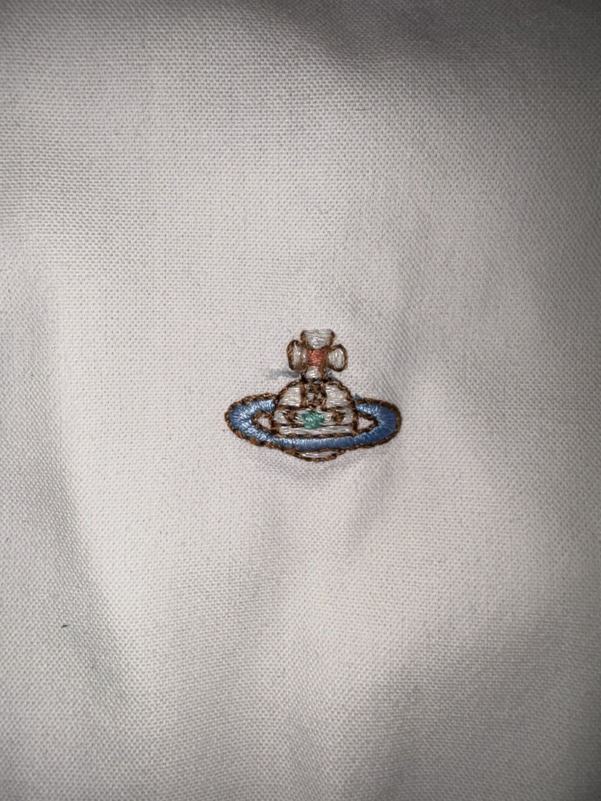 Vivienne Westwood Vivienne Westwood Embroidered OrbLogo OxfordShirt Size III M Size US M / EU 48-50 / 2 - 6 Thumbnail