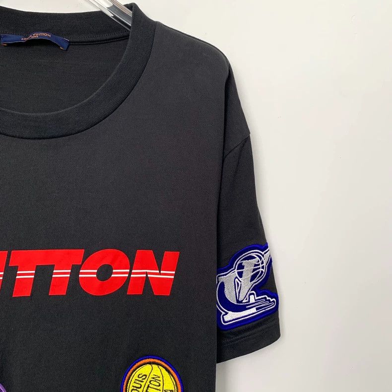 Louis Vuitton Louis Vuitton Black logo printed applique cotton crew neck Size US XXL / EU 58 / 5 - 3 Thumbnail