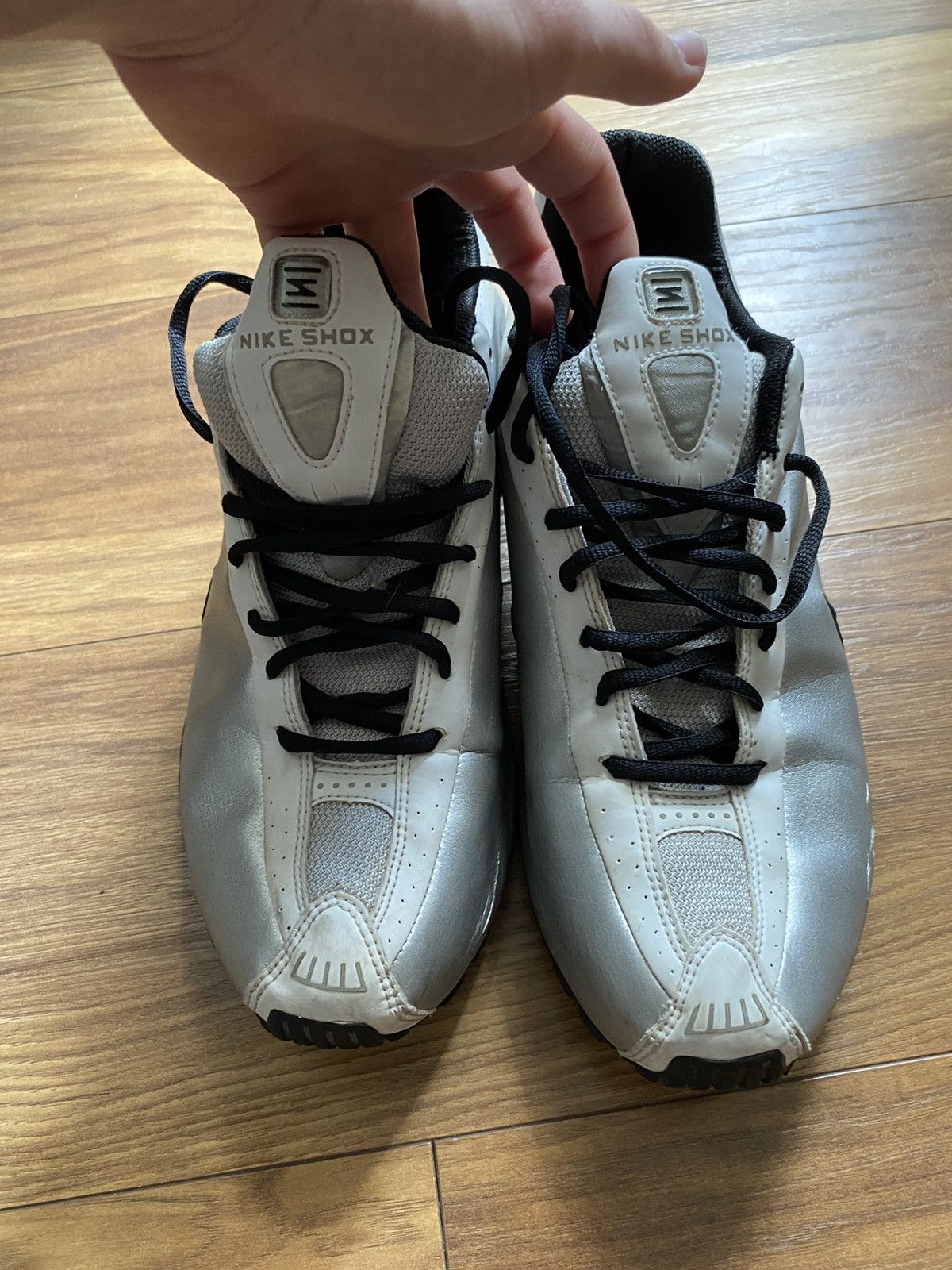 Nike Nike Shox R4 OG Silver Vintage,Drill,Y2k Size US 12.5 / EU 45-46 - 5 Thumbnail