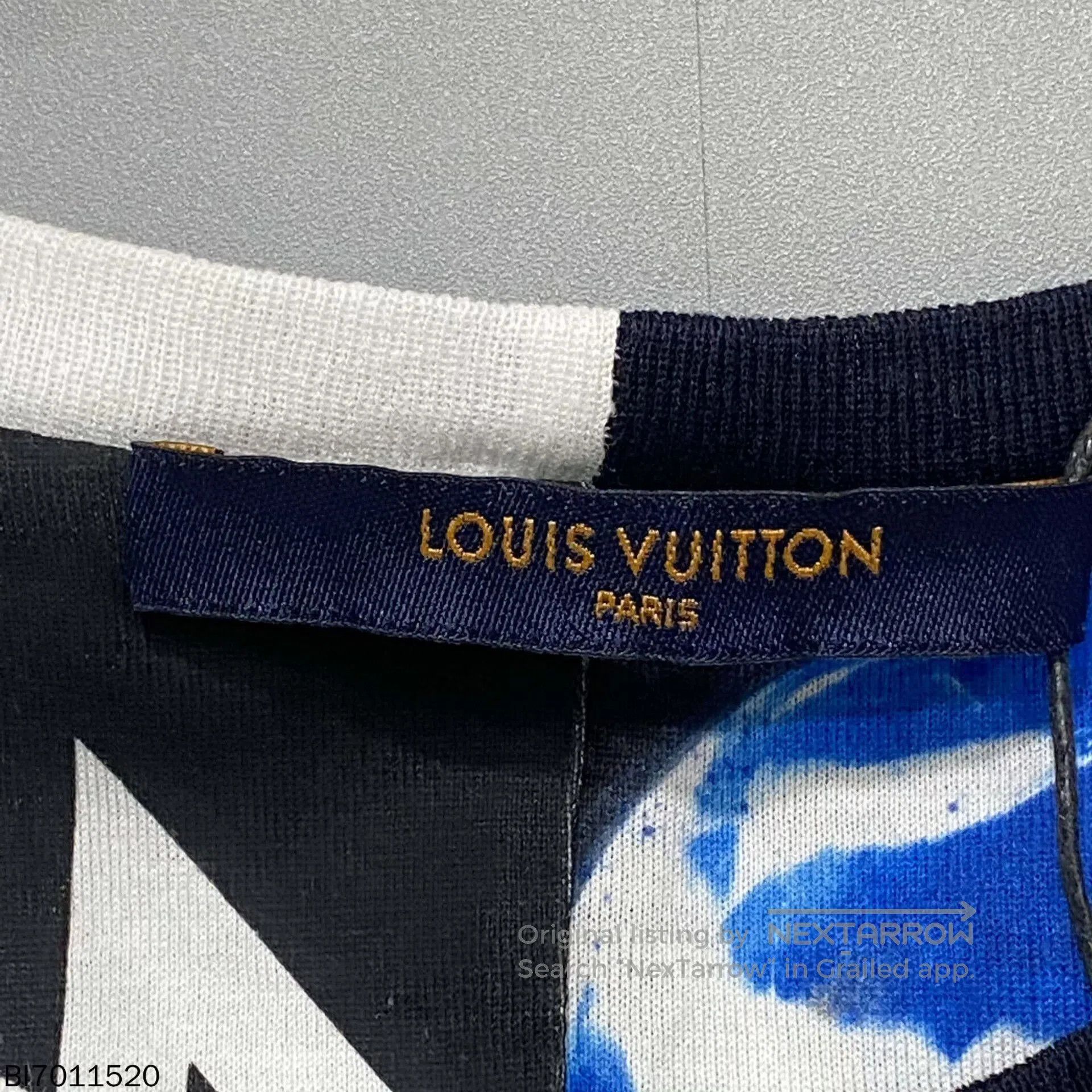 Louis Vuitton louis vuitton logo planet short sleeve shirt. Size US L / EU 52-54 / 3 - 5 Thumbnail