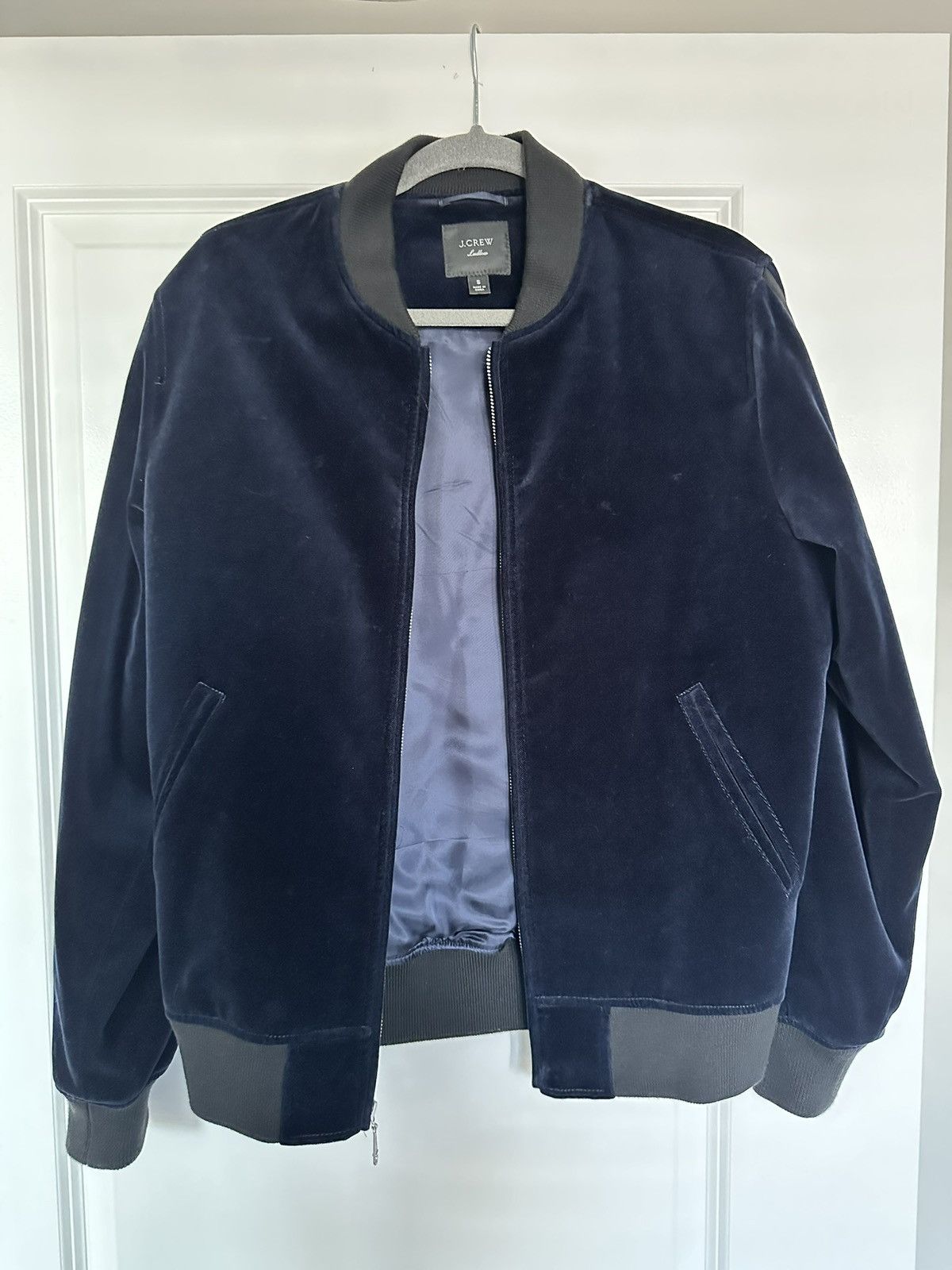 J.Crew J. Crew Blue Velvet Bomber Sz Small Size US S / EU 44-46 / 1 - 1 Thumbnail